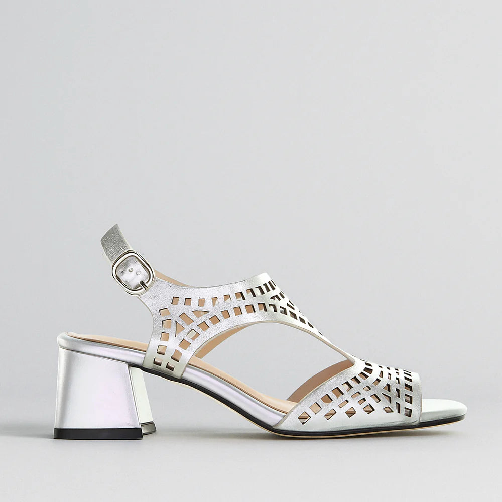 Bresley April - Silver