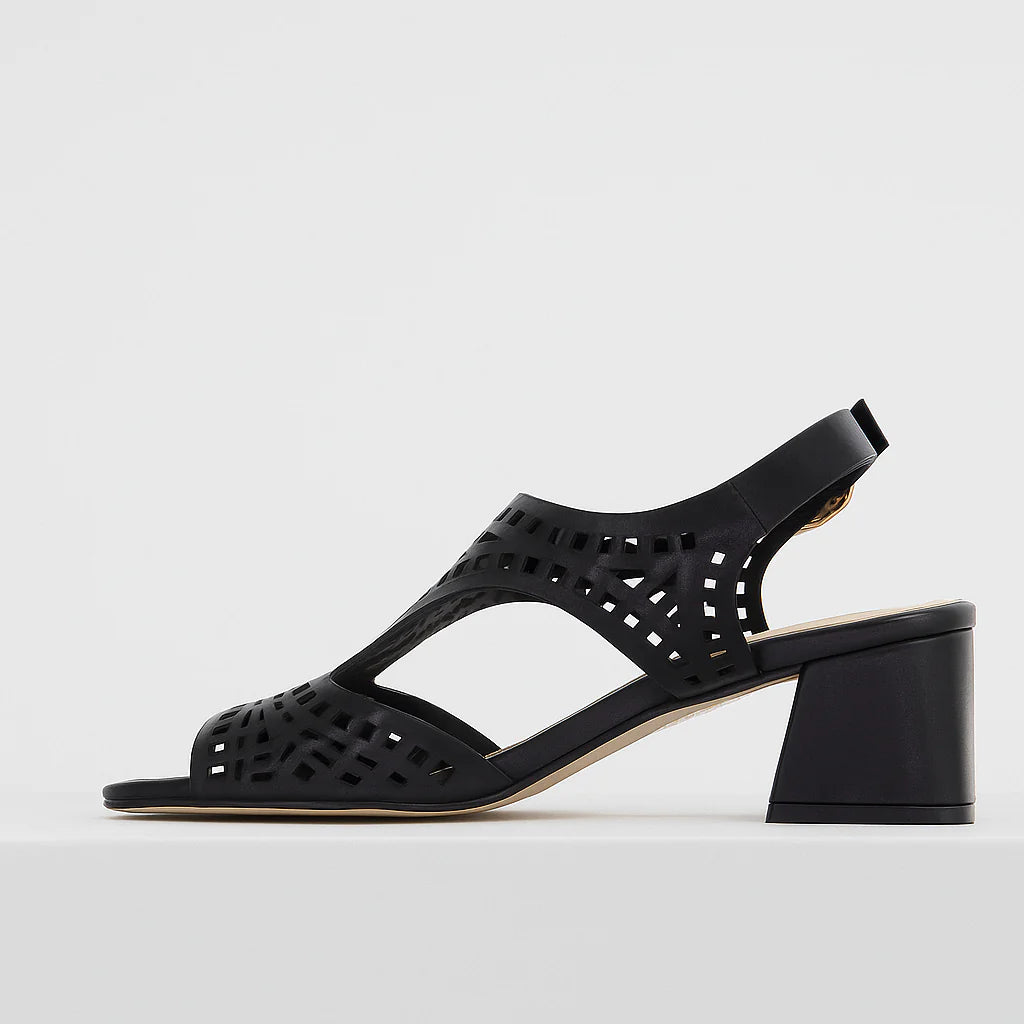 Bresley April - Black