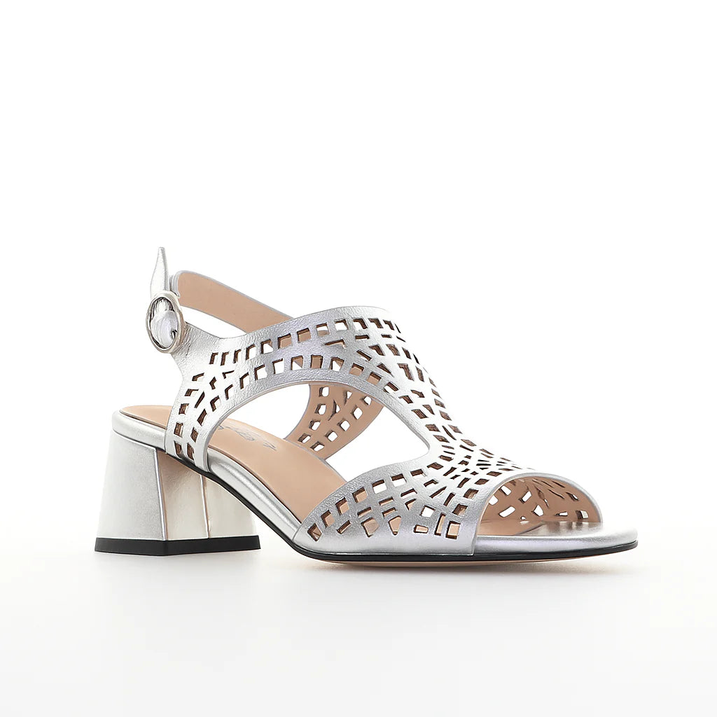Bresley April - Silver