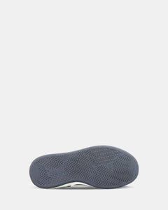 Clarks Dune Hi - Navy