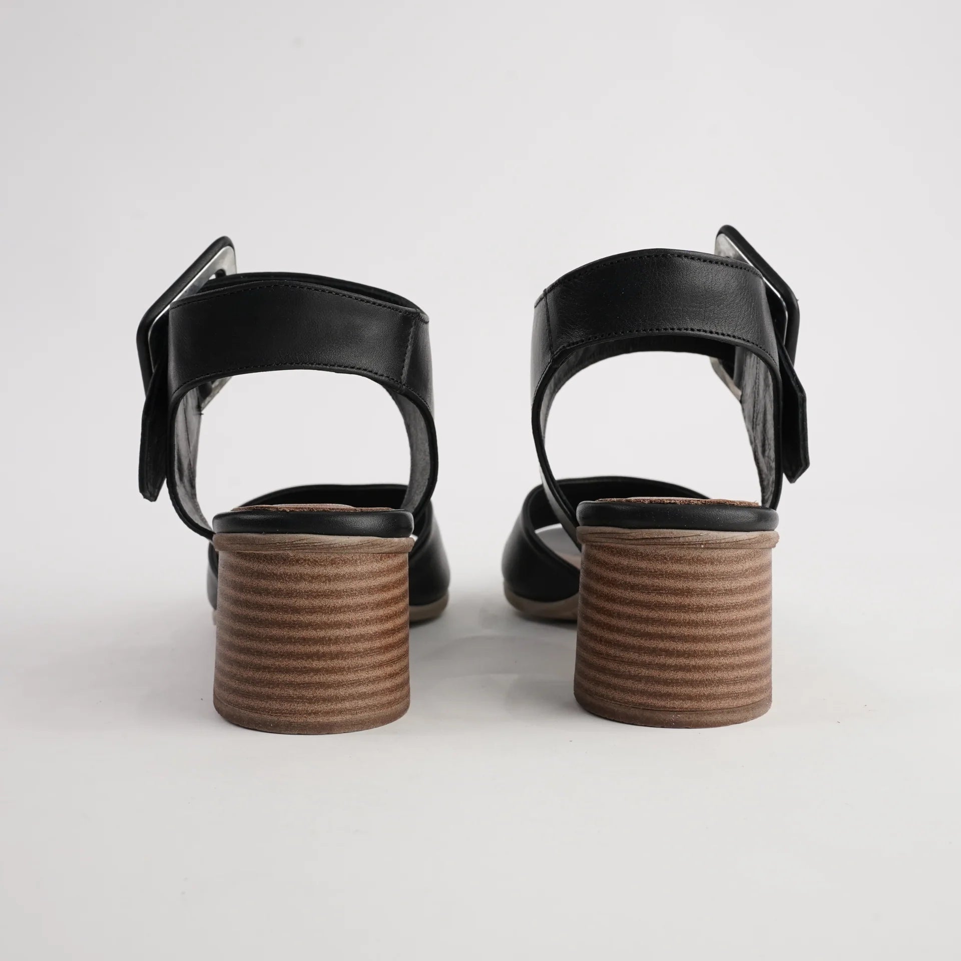 Sala San Anton - Black