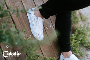 Cabello EG17 - White
