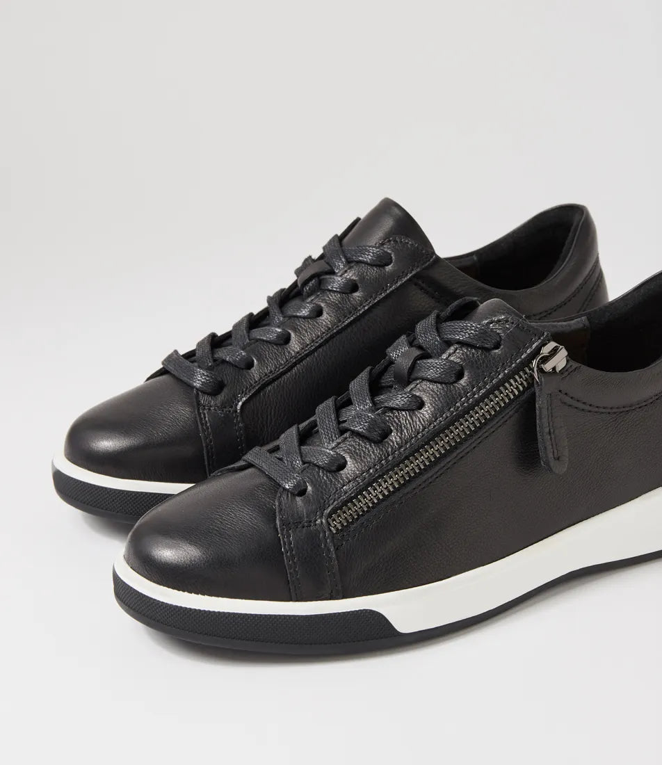 Ziera Aito - Black Leather