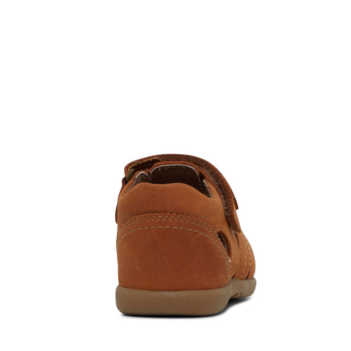 Clarks Sterling E - Tan