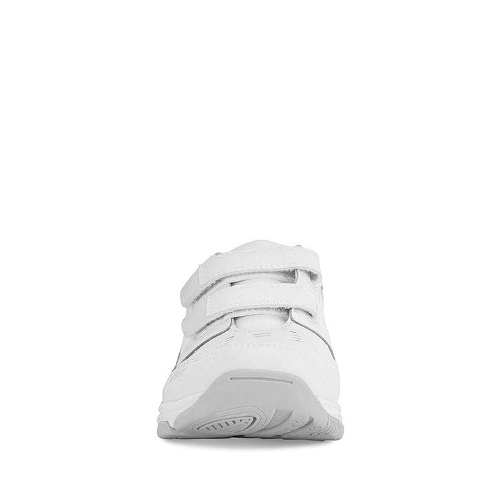 Clarks Advance - White